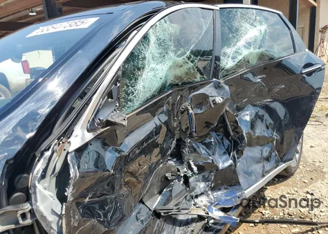 2017 Genesis G80 Base из США, поврежденный, VIN KMHGN4JE4HU187101